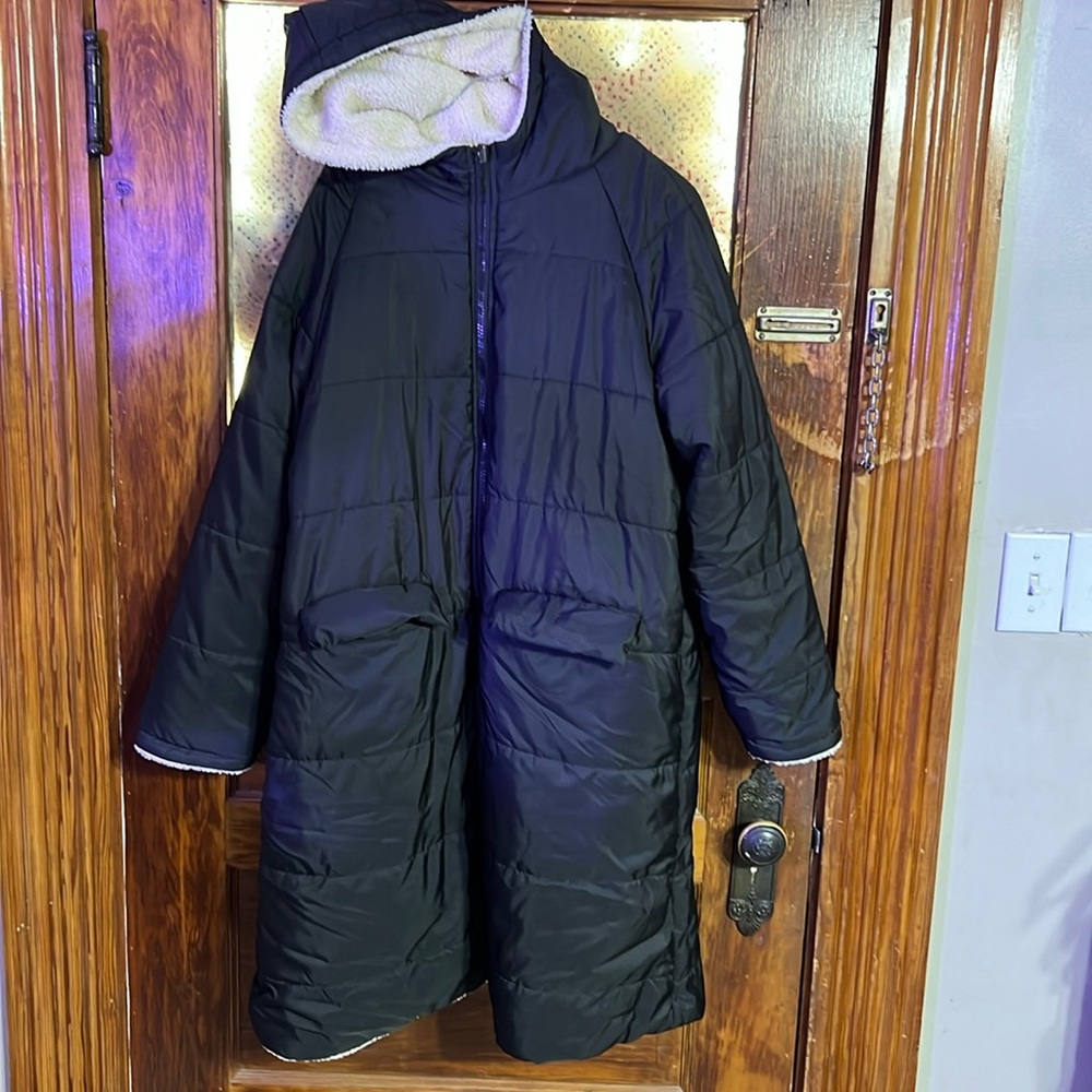 Women's Black Quilted Coat